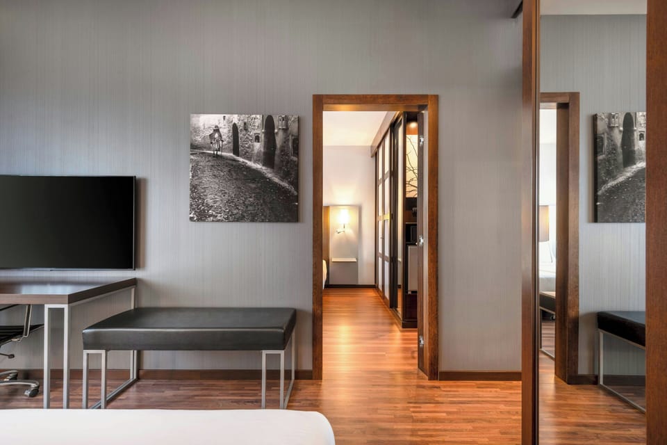Minibar, in-room safe, desk, blackout drapes