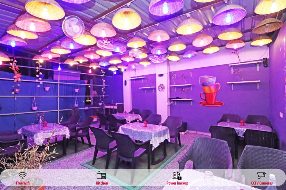 HOTEL O 03 TOWN HOUSE Shaheed Captain Hotel in Agra