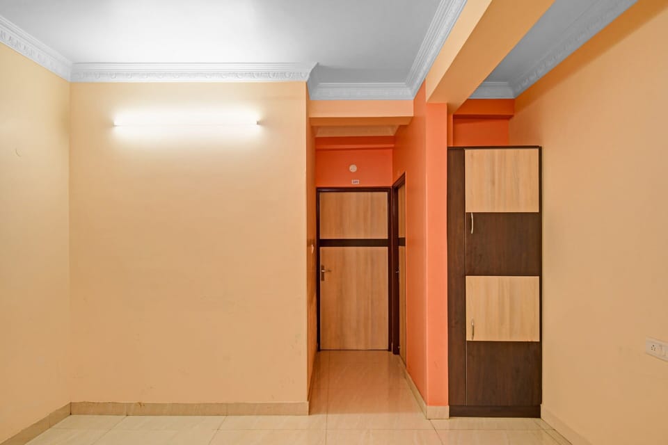 Hotel O S S Guest House Hotel in Kolkata