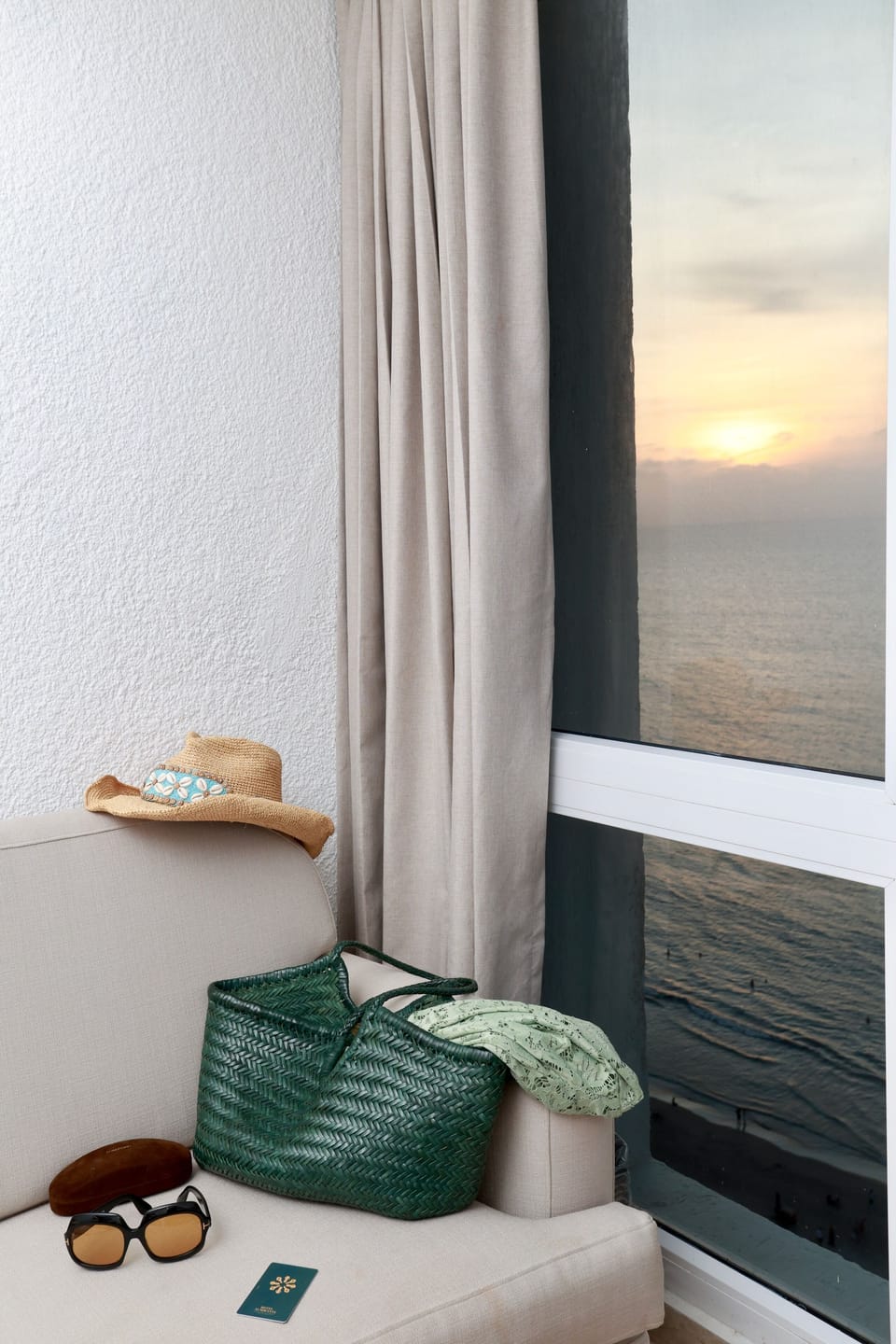 Superior Room, 1 Queen Bed, Ocean View (VIP) | Premium bedding, minibar, in-room safe, desk