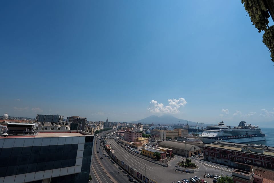 Panoramic Room | Balcony view