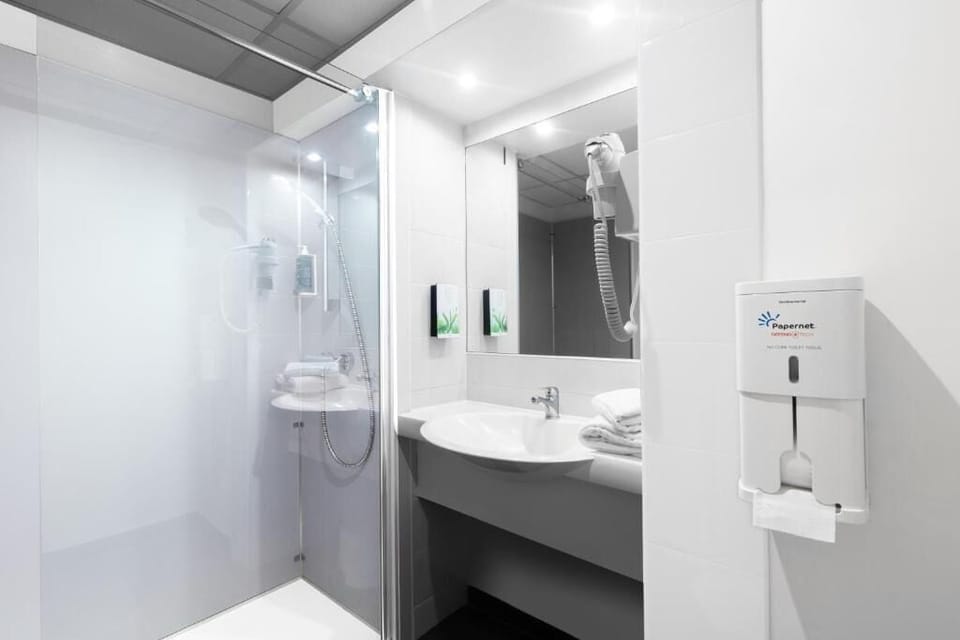 Free toiletries, hair dryer, towels