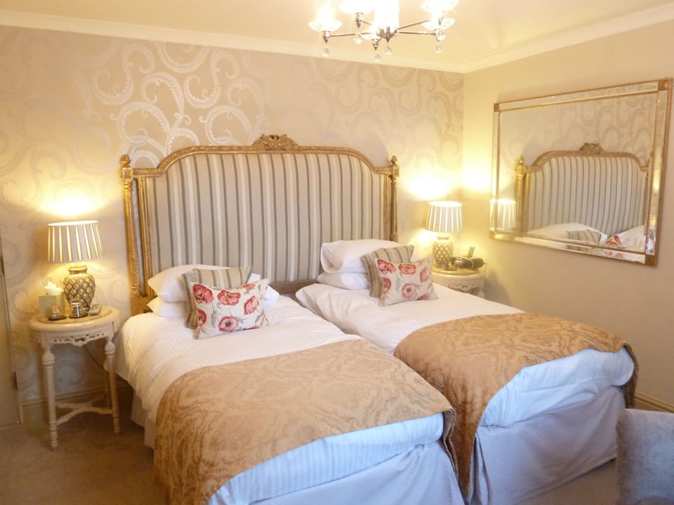 Deluxe Twin Room | Premium bedding, memory foam beds, individually decorated