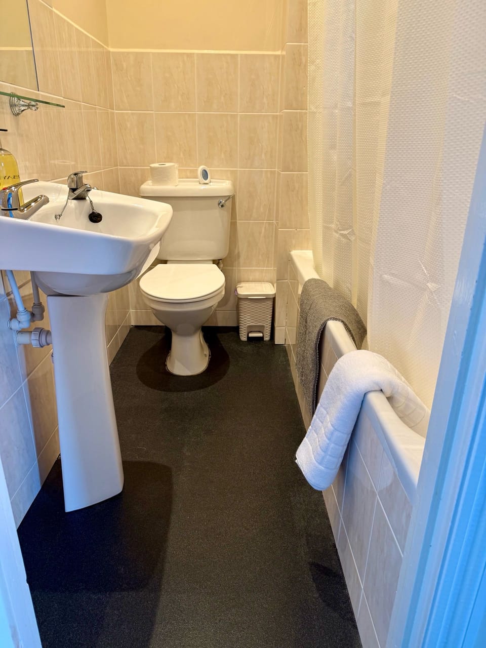 Atlanta Guesthouse Bed and Breakfast in Eastbourne