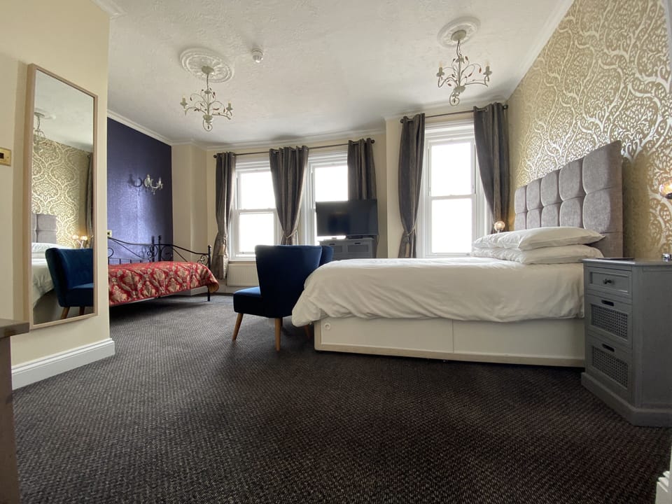Panoramic Triple Room, Sea View | Free WiFi, bed sheets
