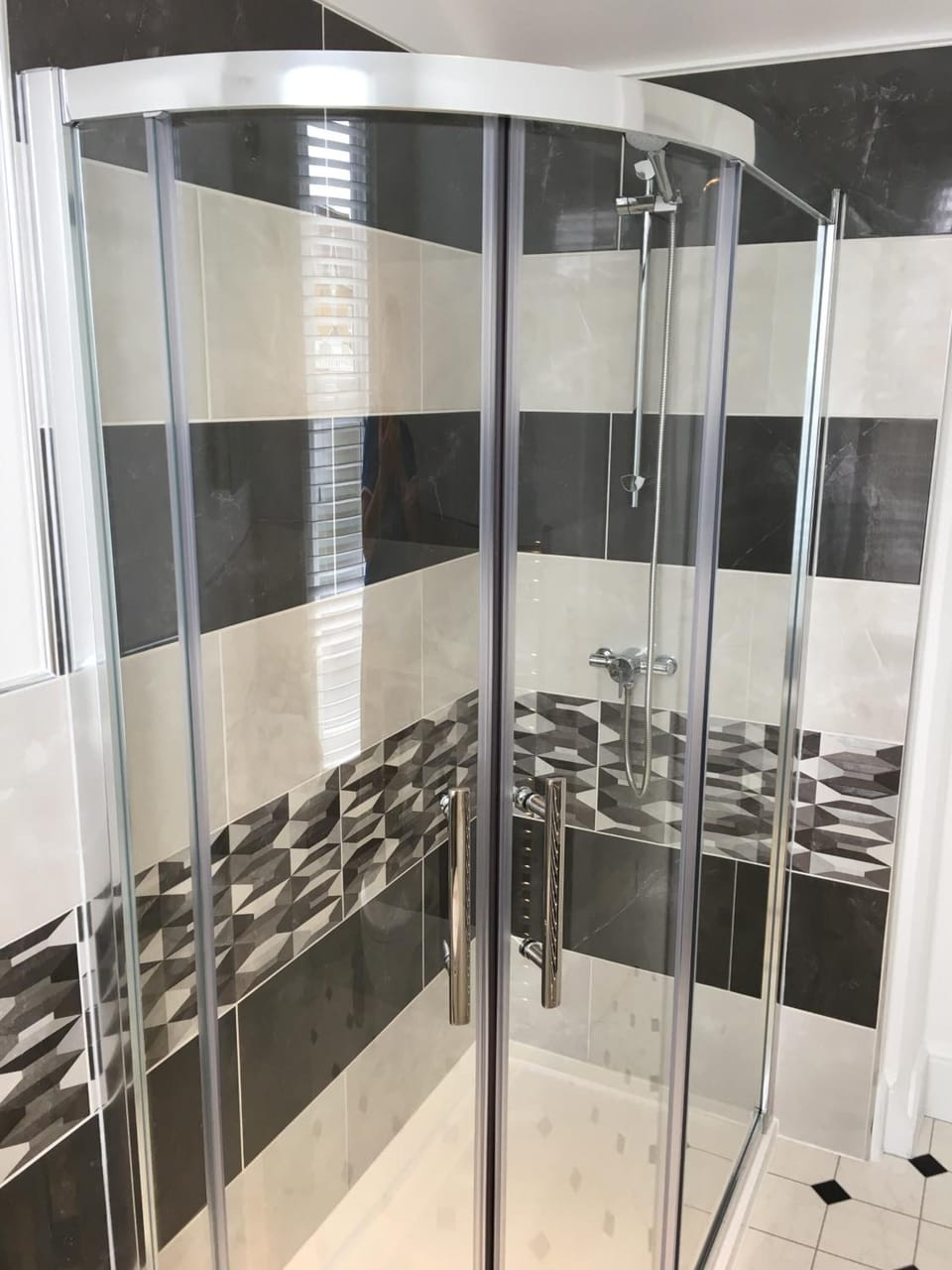Shower, free toiletries, hair dryer, towels