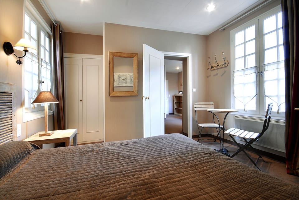 Suite | Minibar, desk, soundproofing, free WiFi