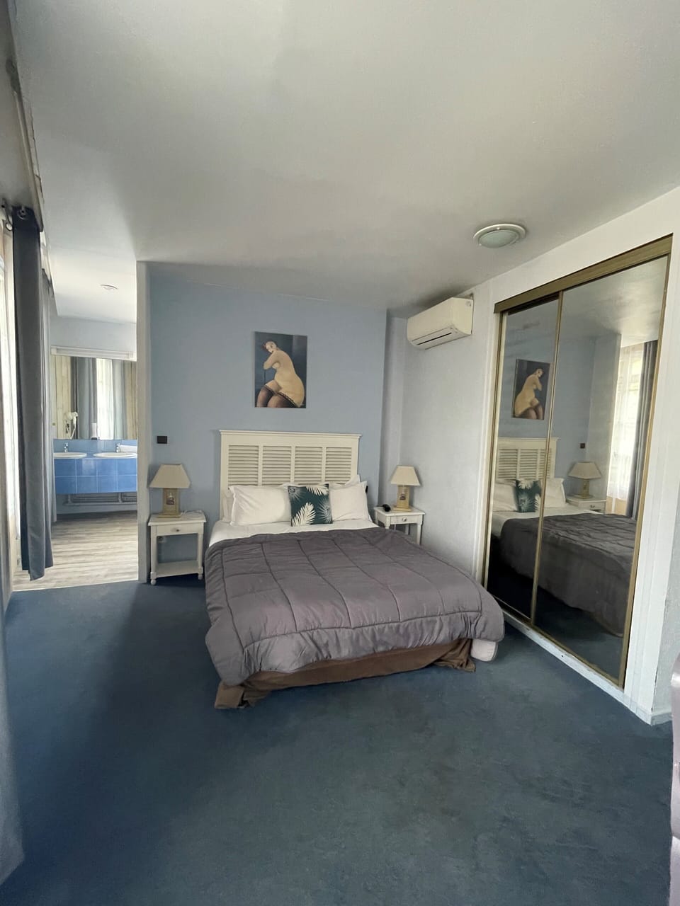 Superior Double Room | Desk, laptop workspace, iron/ironing board, free WiFi