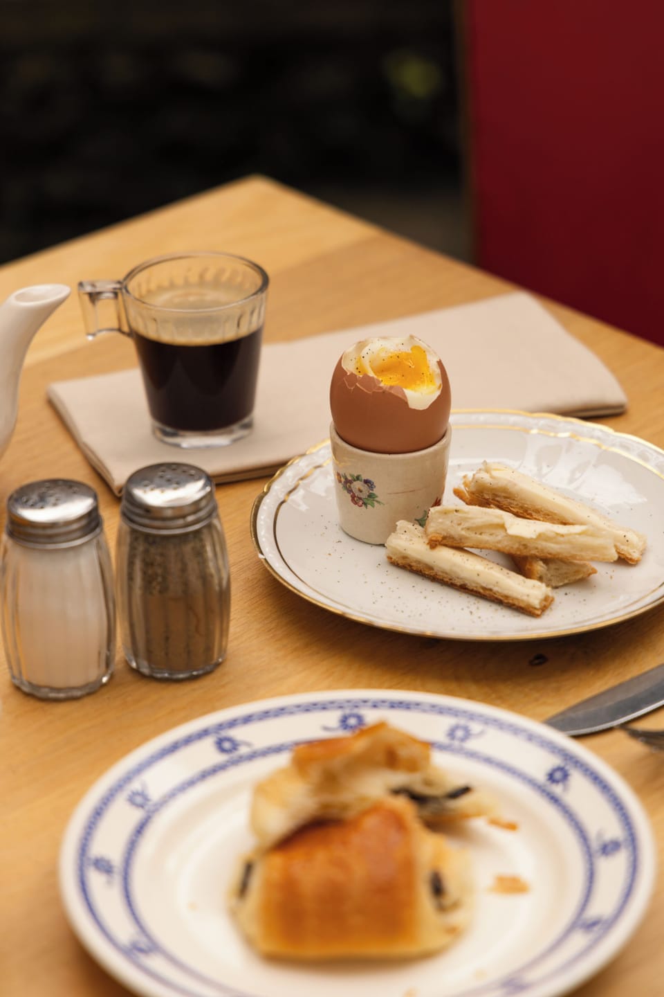Daily continental breakfast for a fee
