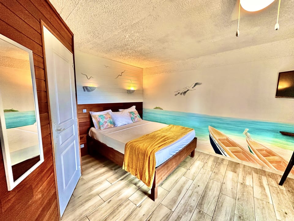 Superior Studio, Sea View | In-room safe, desk, soundproofing, free cribs/infant beds