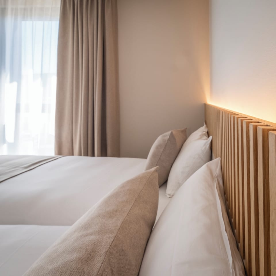 In-room safe, soundproofing, free cribs/infant beds, free WiFi
