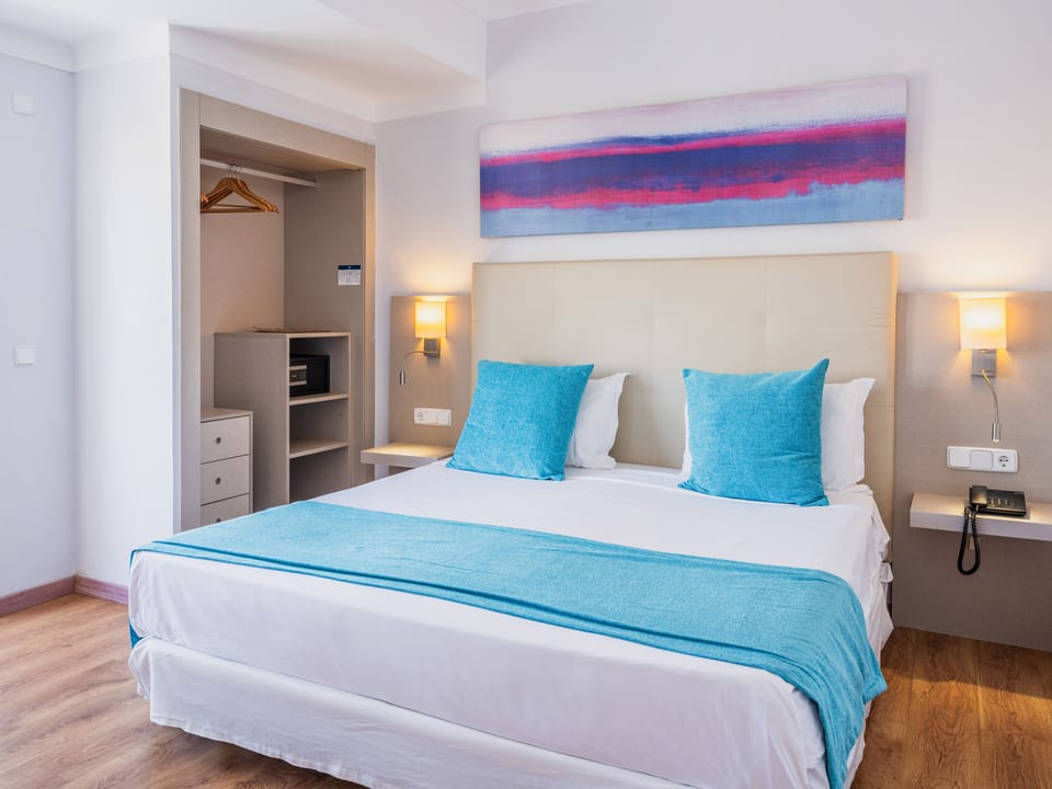 In-room safe, blackout drapes, iron/ironing board, free WiFi