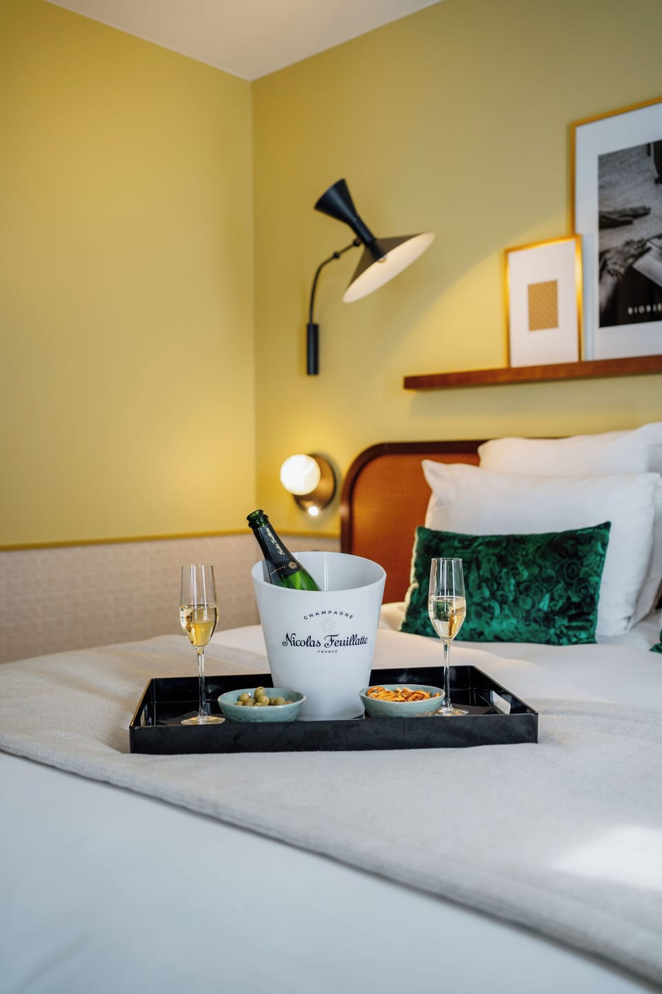 Superior Double Room | In-room safe, desk, blackout drapes, free WiFi