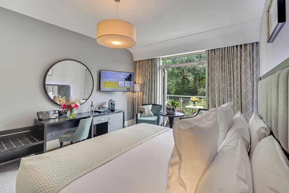 Deluxe Room, Balcony | Premium bedding, Tempur-Pedic beds, minibar, in-room safe