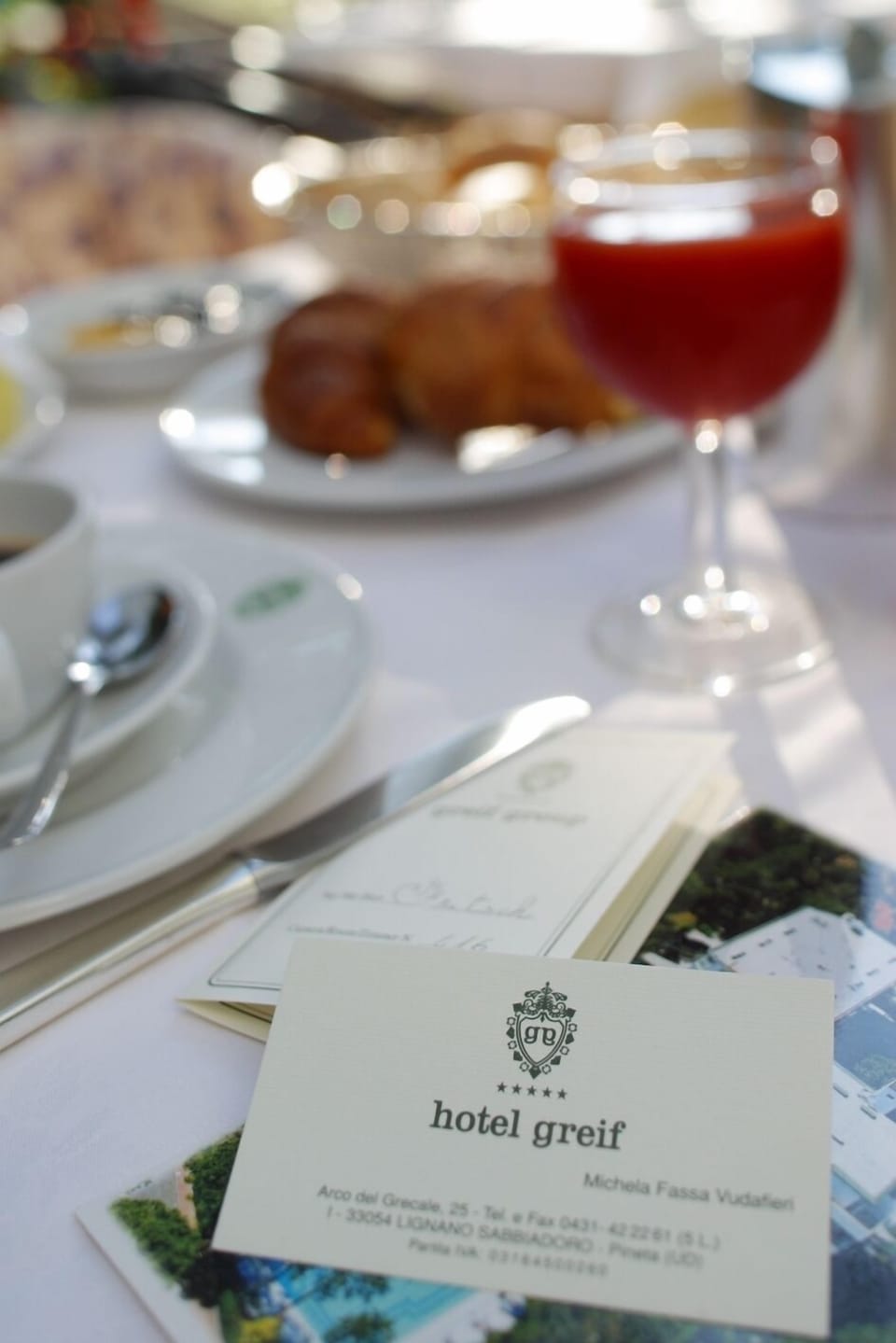 Daily buffet breakfast for a fee