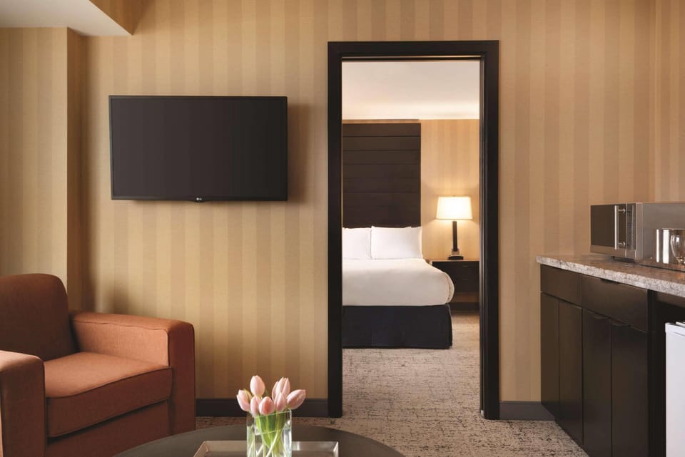 Premium bedding, pillowtop beds, in-room safe, desk