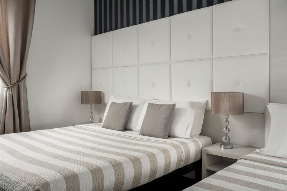 Triple Room | Premium bedding, down comforters, minibar, desk