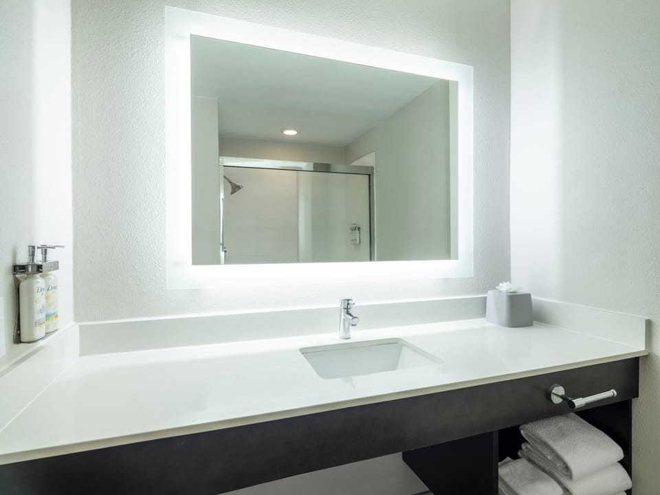 In-room safe, desk, iron/ironing board, rollaway beds
