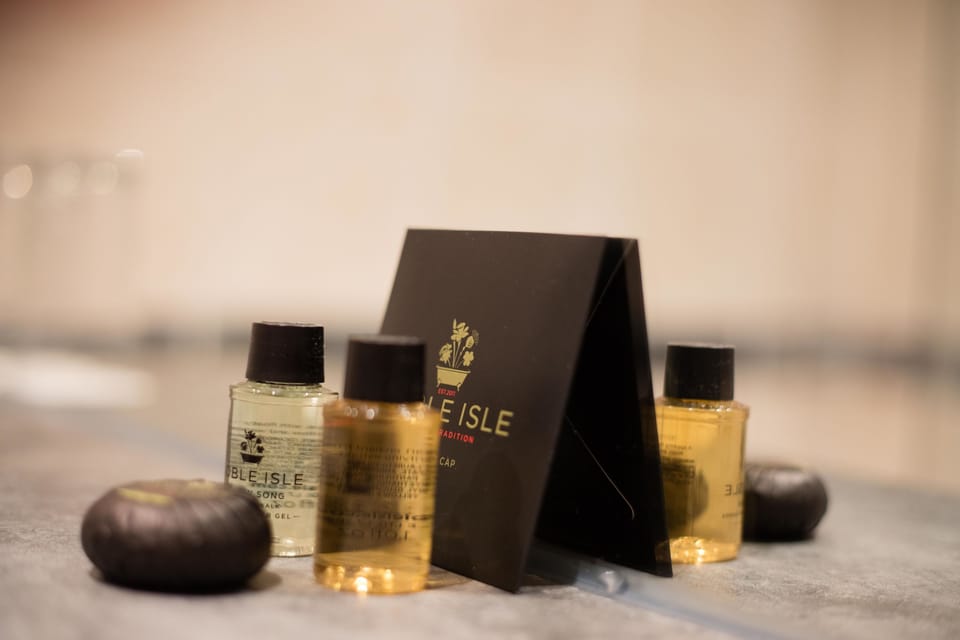 Egyptian cotton sheets, premium bedding, Tempur-Pedic beds, in-room safe