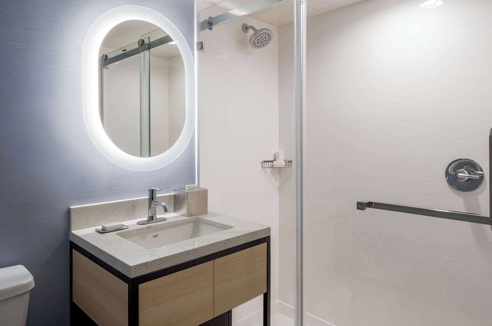 Bathroom shower