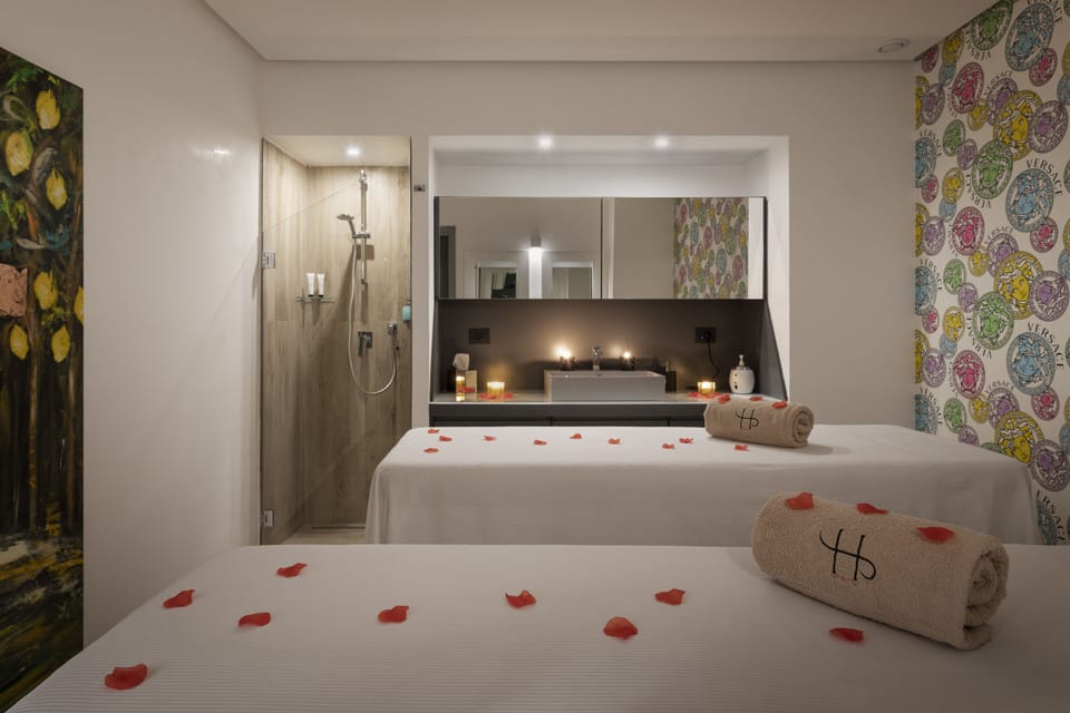 Couples treatment rooms, Turkish bath, body treatments, aromatherapy