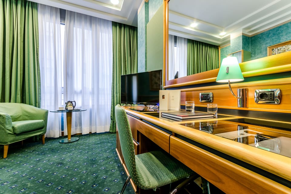 Room amenity