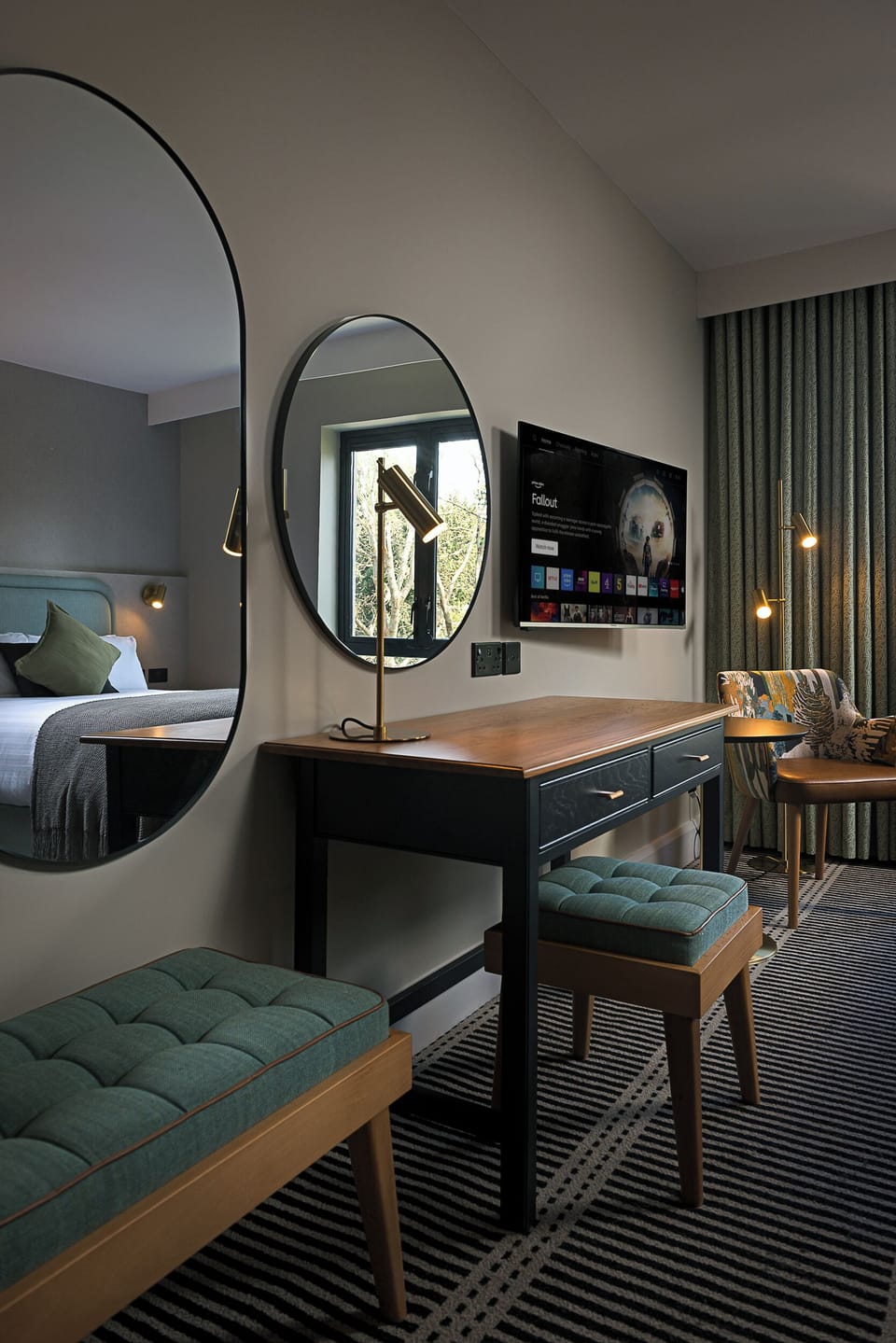 Deluxe Twin Room | Premium bedding, desk, laptop workspace, WiFi (free)