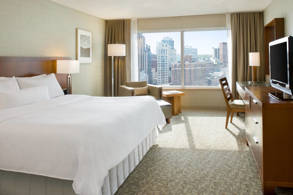 1 bedroom, premium bedding, pillowtop beds, in-room safe