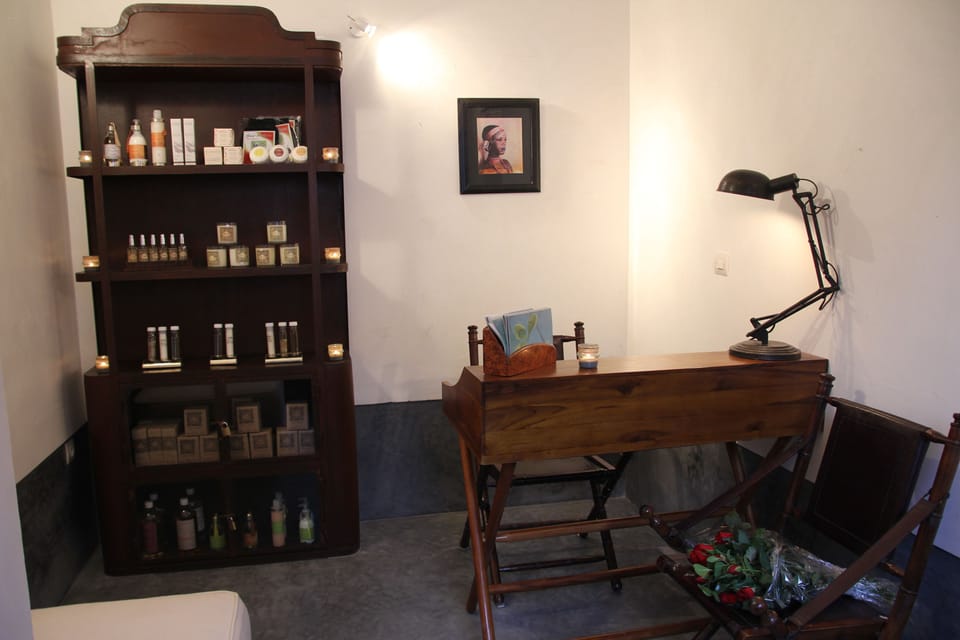 Turkish bath, body treatments, body wraps, body scrubs, facials