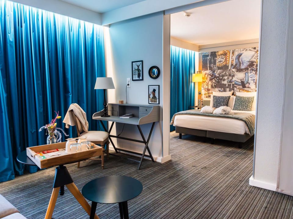 Pillowtop beds, in-room safe, individually furnished, desk