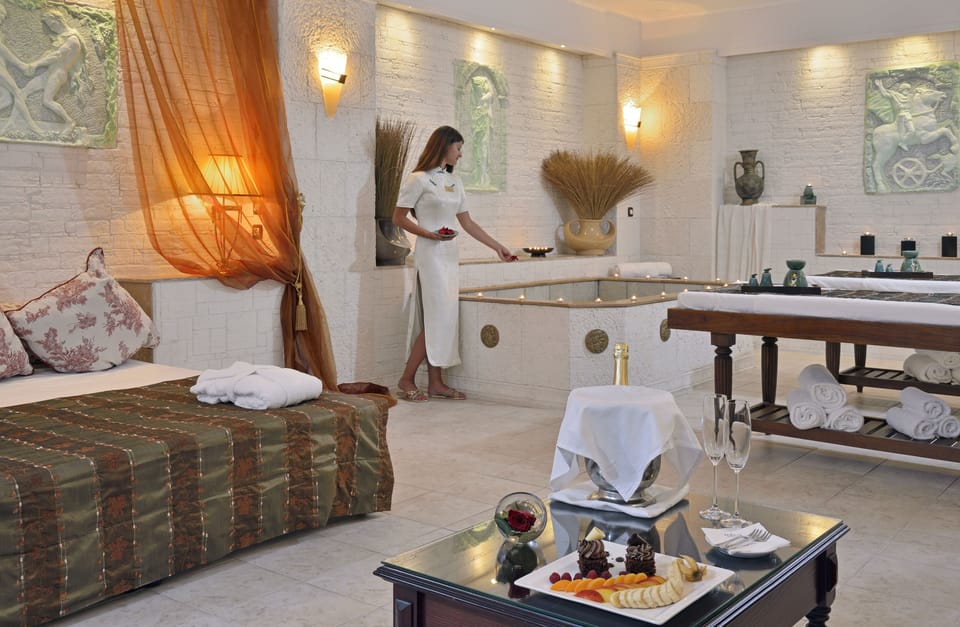Sauna, hot tub, steam room, Turkish bath, body treatments