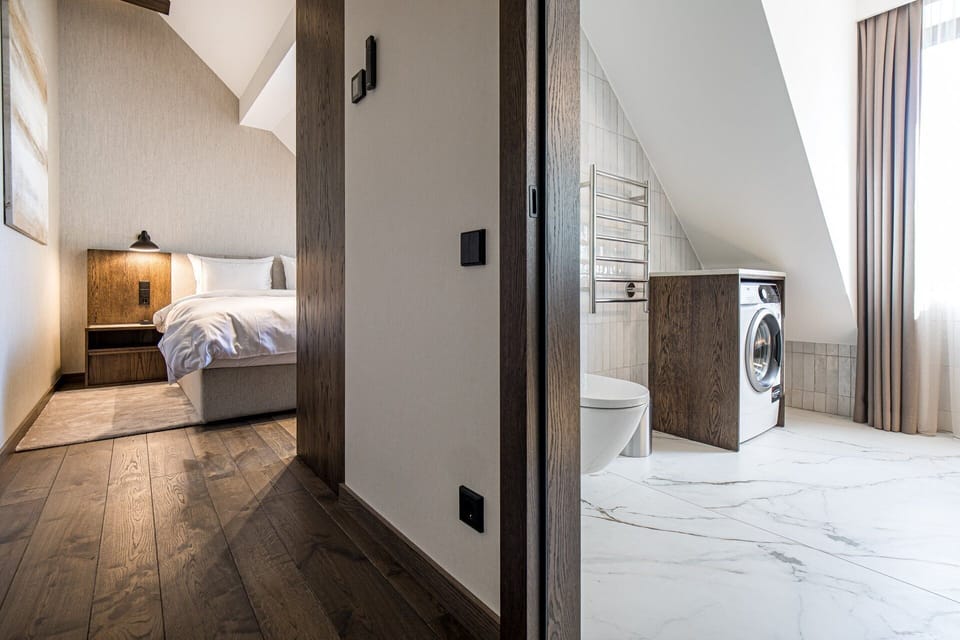 Family Apartment (Vandenis Building) | Premium bedding, minibar, in-room safe, desk