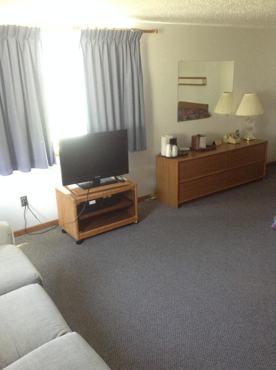 Desk, blackout drapes, free WiFi, bed sheets