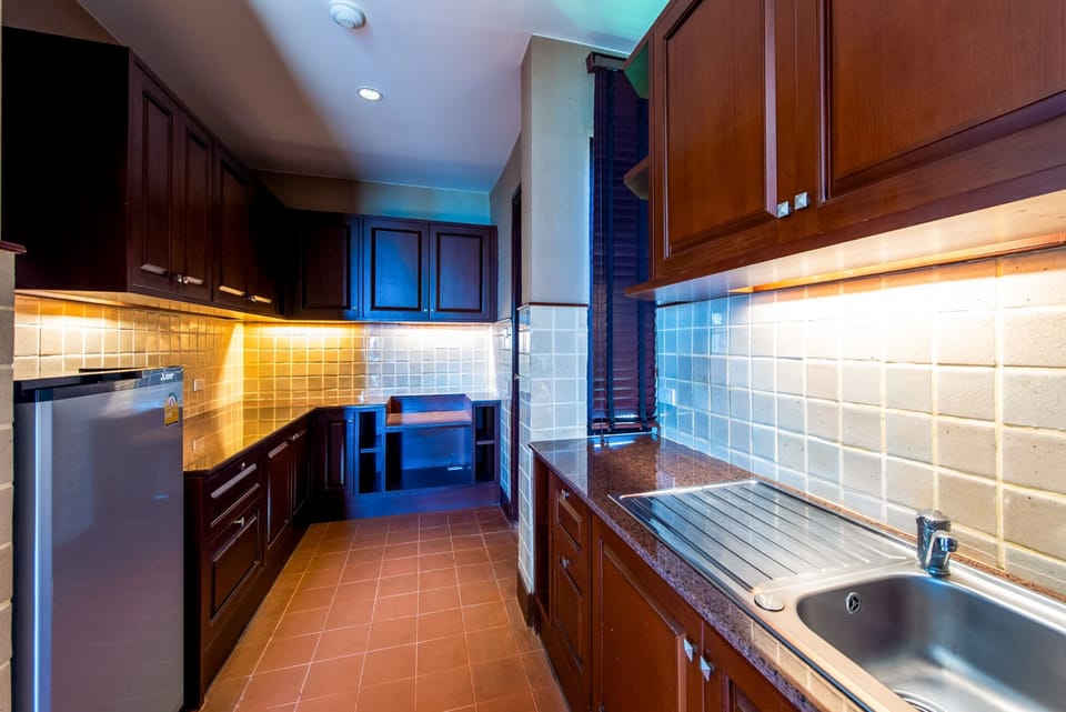 Presidential Room | Private kitchen | Fridge