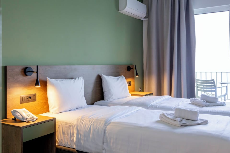 Standard Double or Twin Room, Sea View | Desk, blackout drapes, iron/ironing board, free WiFi