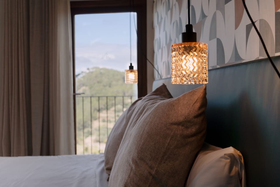 Junior suite, balcony, sea view Spa access not included | Egyptian cotton sheets, premium bedding, down comforters, in-room safe