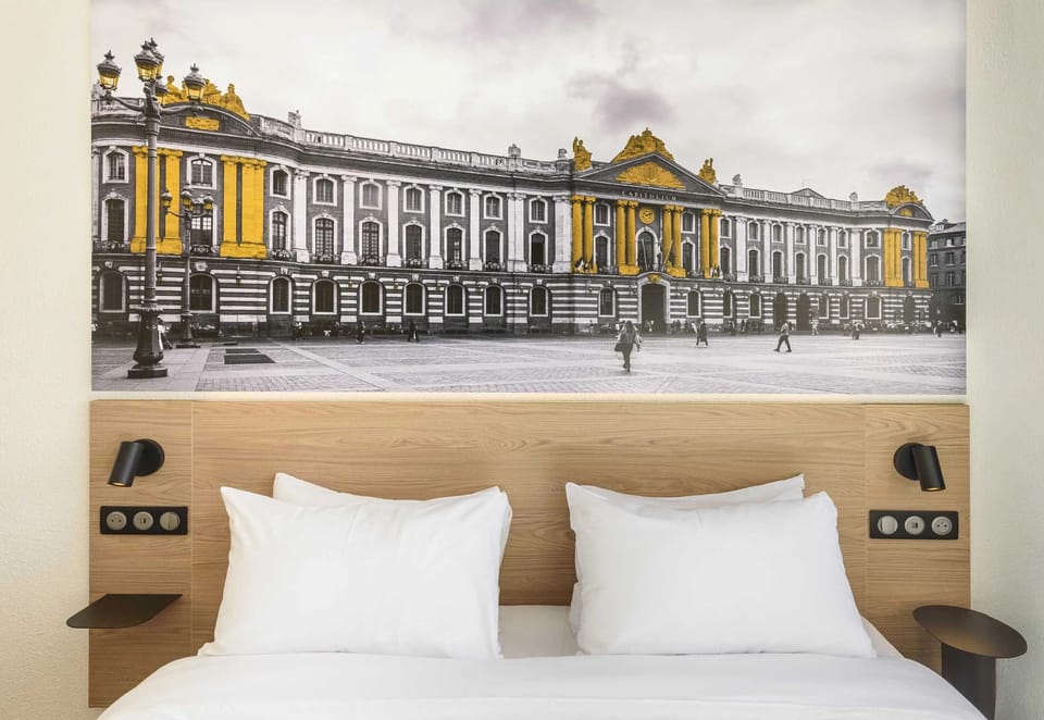 Comfort Double Room, Non Smoking | Premium bedding, desk, soundproofing, iron/ironing board
