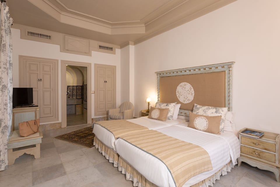 Room (Charme) | View from room