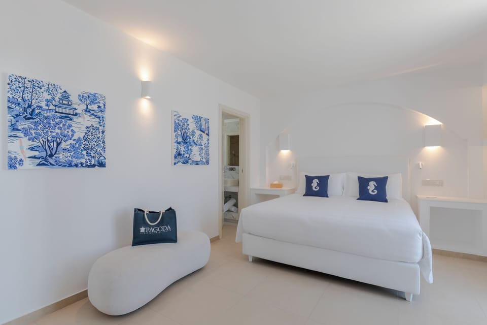 Presidential Suite, Terrace, Sea View | Egyptian cotton sheets, premium bedding, down comforters, minibar