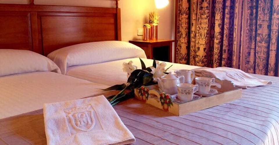 In-room safe, desk, free WiFi, bed sheets