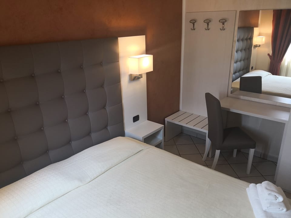 Minibar, in-room safe, desk, soundproofing