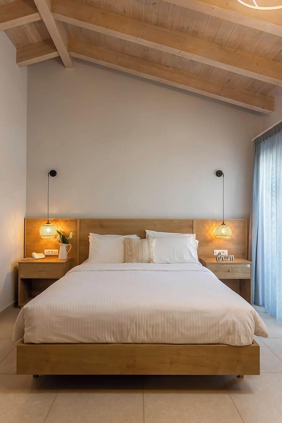 Superior Double Room, Balcony | Premium bedding, in-room safe, desk, blackout drapes