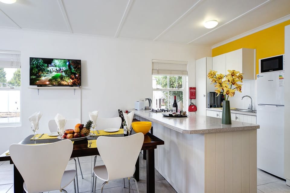 Family Cottage, 2 Bedrooms, Garden Area | Private kitchen | Full-size fridge, microwave, dishwasher, electric kettle