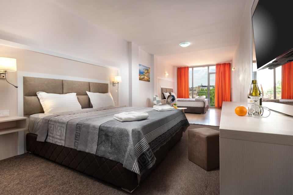 Double or Twin Room, Balcony | Desk, iron/ironing board, cribs/infant beds, rollaway beds