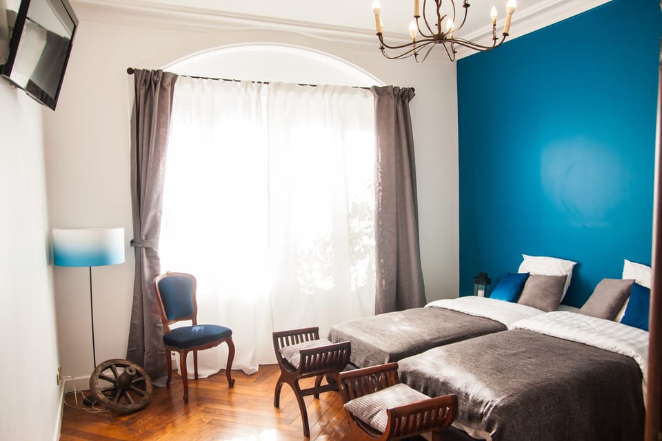 Comfort Twin Room, Private Bathroom, Garden View (Lugdunum) | Blackout drapes, iron/ironing board (on request), WiFi (free)