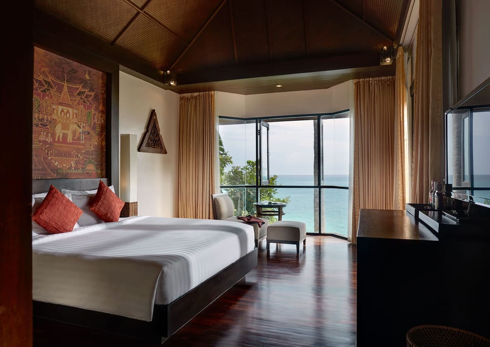 Sunset Pool Villa | Minibar, in-room safe, desk, blackout drapes