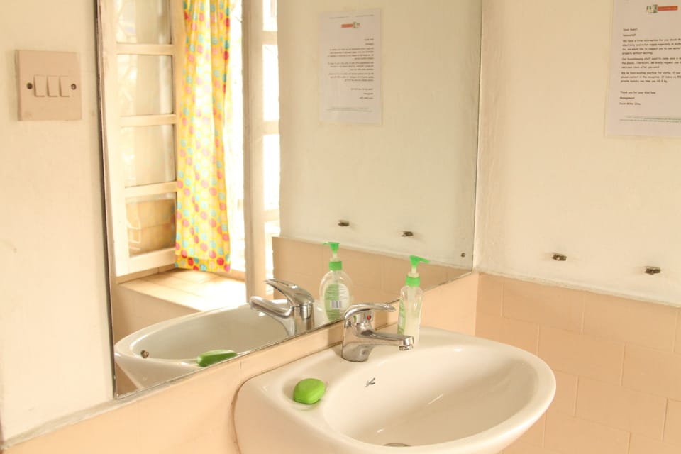 Deluxe Double Room Single Use, 1 Double Bed | Bathroom sink