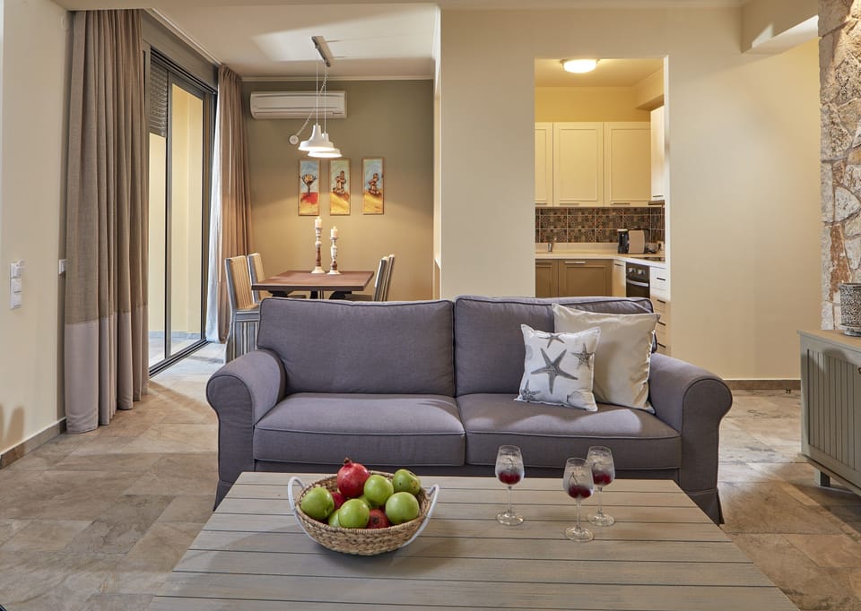 Executive Villa, Private Pool | Premium bedding, desk, blackout drapes, soundproofing