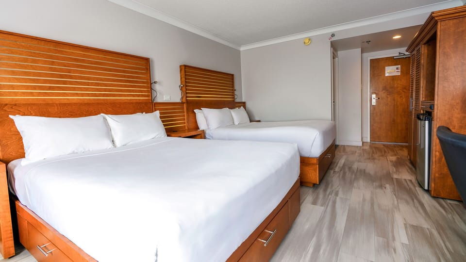 Classic Room, 2 Double Beds, Bathtub | In-room safe, desk, blackout drapes, iron/ironing board