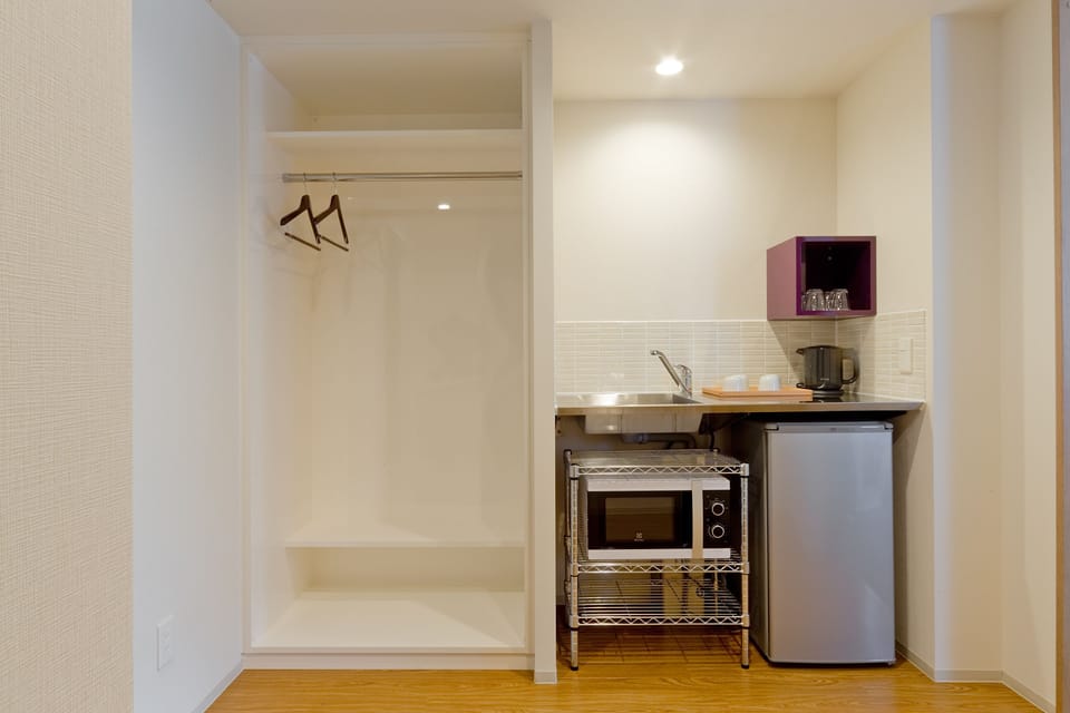 Superior Double Room with Tatami Area | Private kitchen | Fridge, microwave
